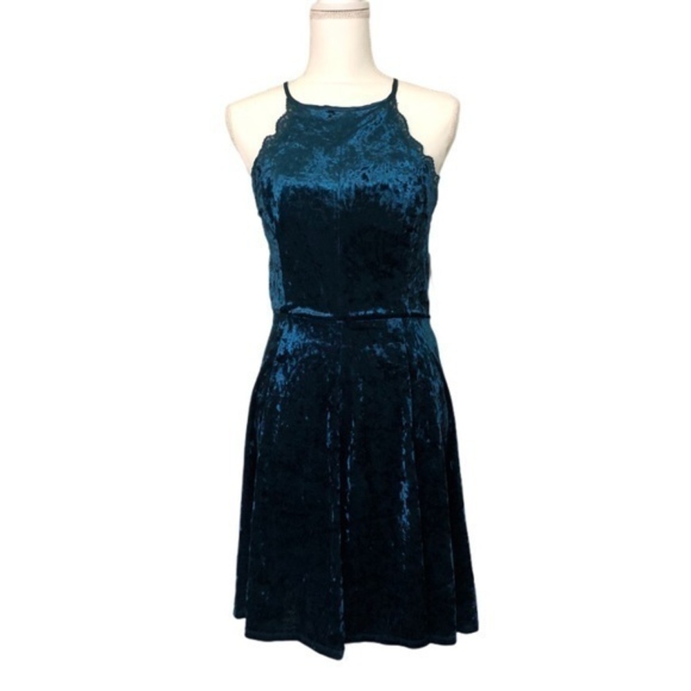 CLEARANCE NWT Teal Blue Crushed Velvet Dress Fit and Flare